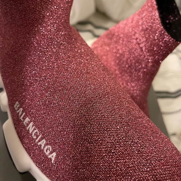 Sock Shoe - Picture 3 of 6